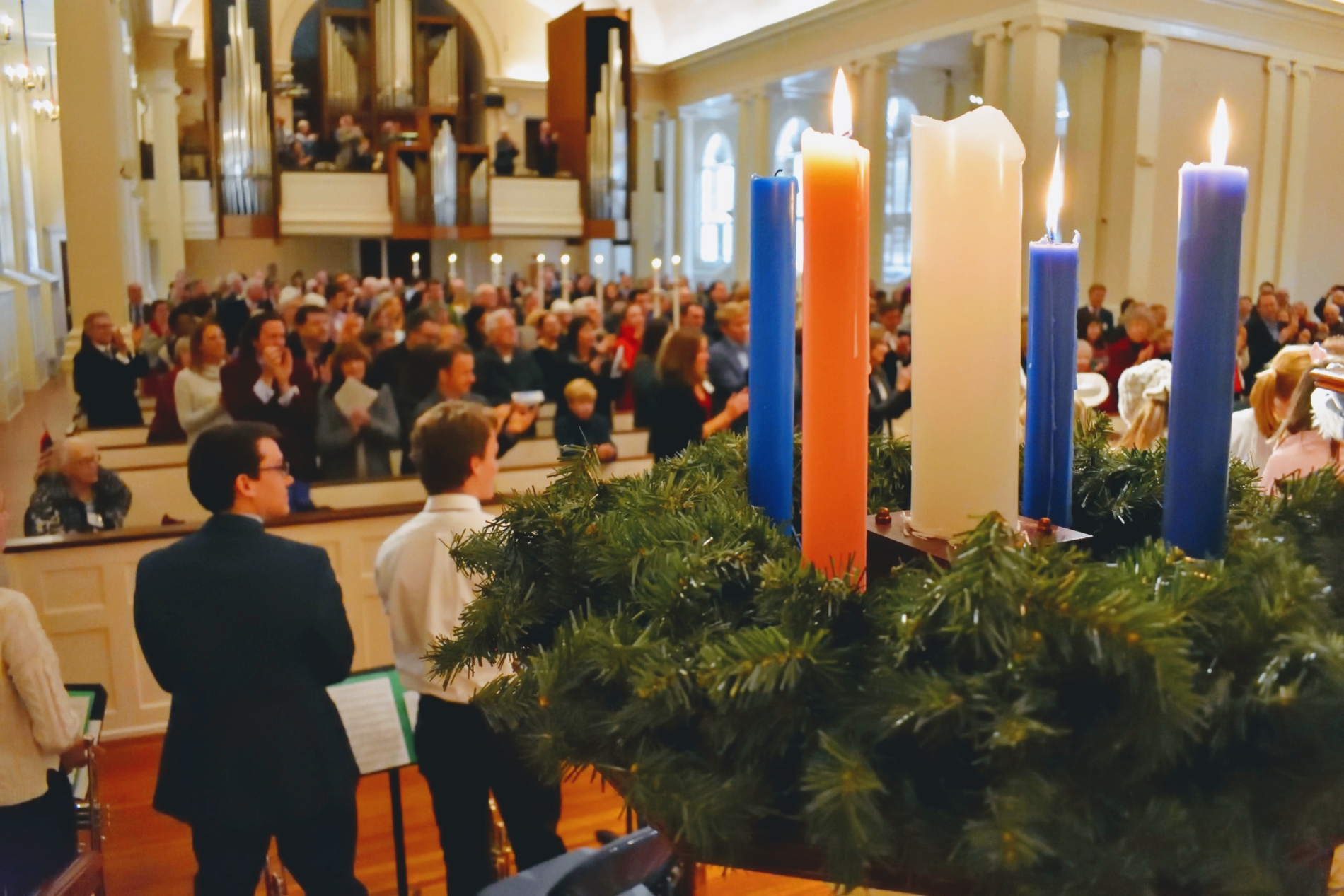 Advent service